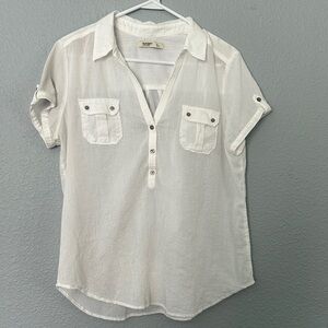 Old Navy Classic White Button-Down Blouse